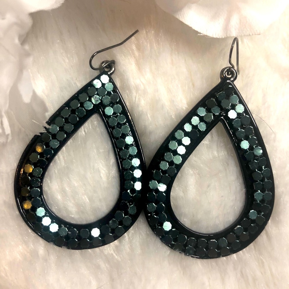 4/$20 green sequin earrings